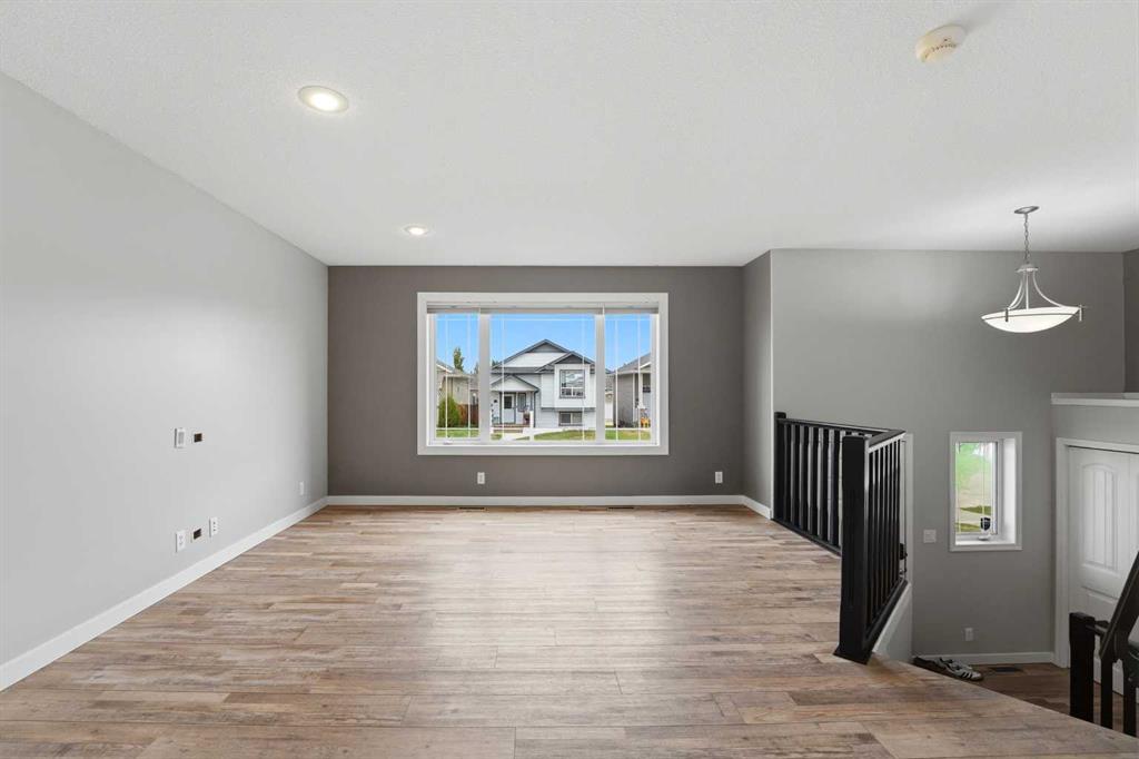Picture for 71 Long Close 