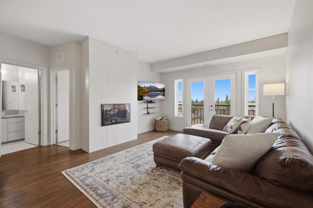 Picture for 5429, 2660 22 Street 
