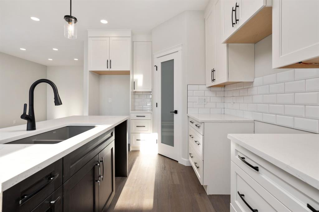 Picture for 6322 26 Avenue 