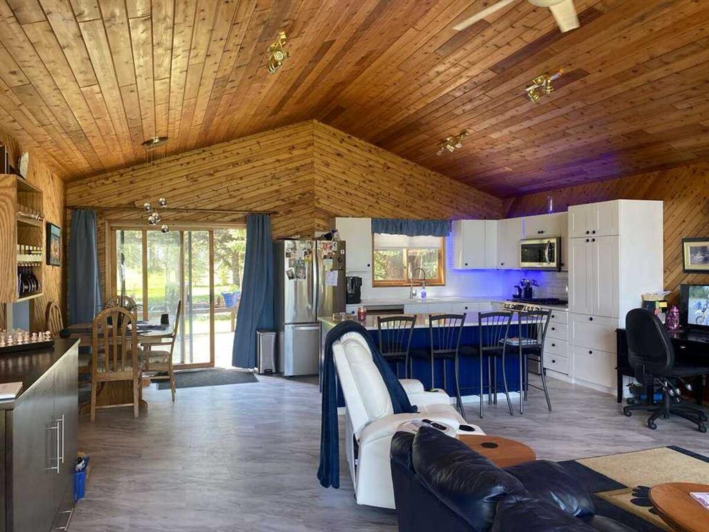 Picture for 34 Lakeshore Drive 