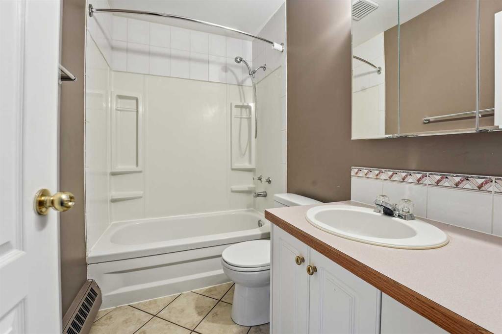 Picture for 208, 5135 Lakeshore Drive  https://www.cirrealty.ca/reb/cara/8/A2266098_11.jpg