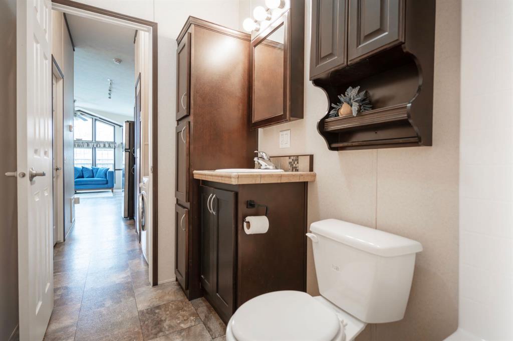 Picture for 46, 41019 Range Road 11   https://www.cirrealty.ca/reb/cara/8/A2266148_14.jpg