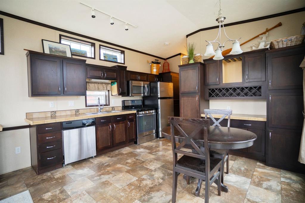 Picture for 46, 41019 Range Road 11   https://www.cirrealty.ca/reb/cara/8/A2266148_7.jpg