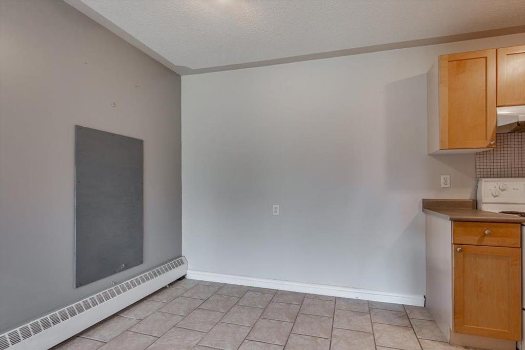 Picture for 354, 103 Hermary Street  https://www.cirrealty.ca/reb/cara/8/A2266308_22.jpg