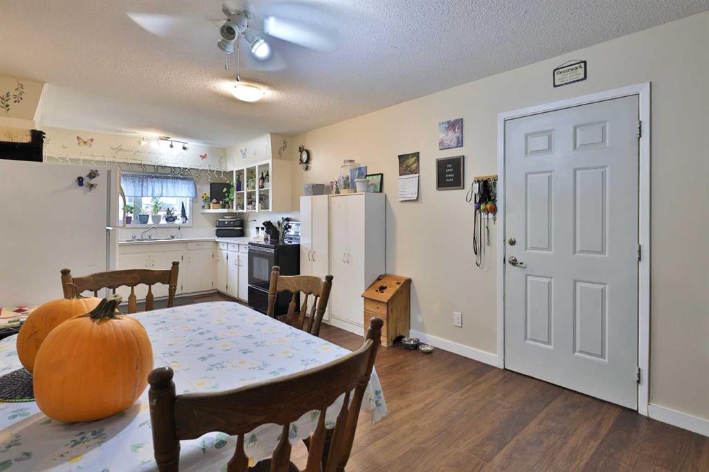 Picture for 5611 53 Avenue  https://www.cirrealty.ca/reb/cara/8/A2266378_11.jpg