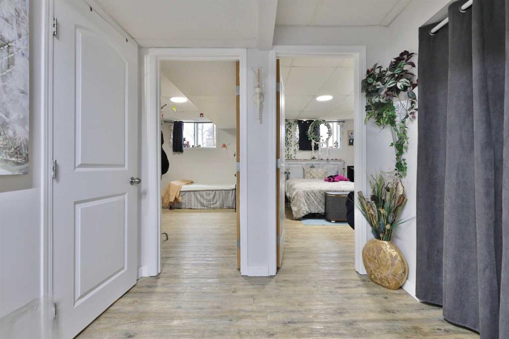 Picture for 5611 53 Avenue  https://www.cirrealty.ca/reb/cara/8/A2266378_29.jpg
