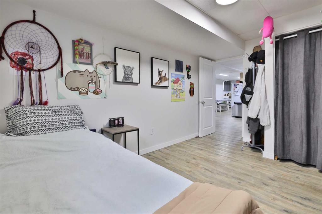 Picture for 5611 53 Avenue  https://www.cirrealty.ca/reb/cara/8/A2266378_36.jpg