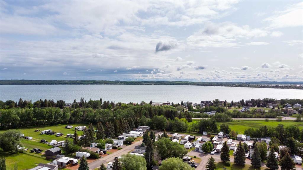 Picture for 52 Points West Resort   https://www.cirrealty.ca/reb/cara/8/A2266418_19.jpg