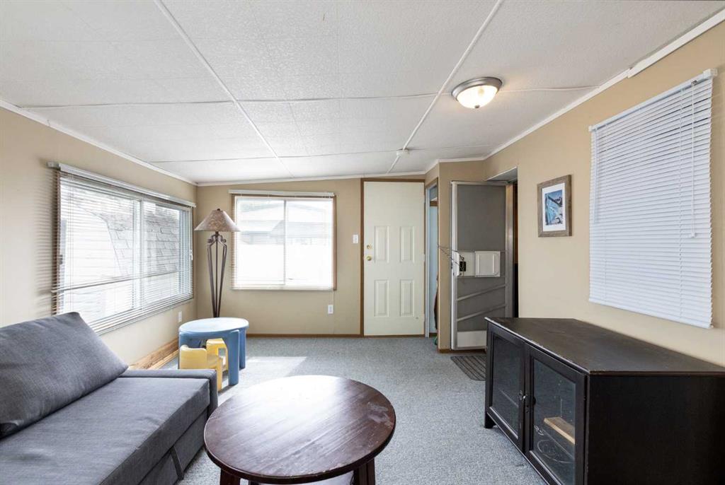 Picture for 52 Points West Resort   https://www.cirrealty.ca/reb/cara/8/A2266418_9.jpg