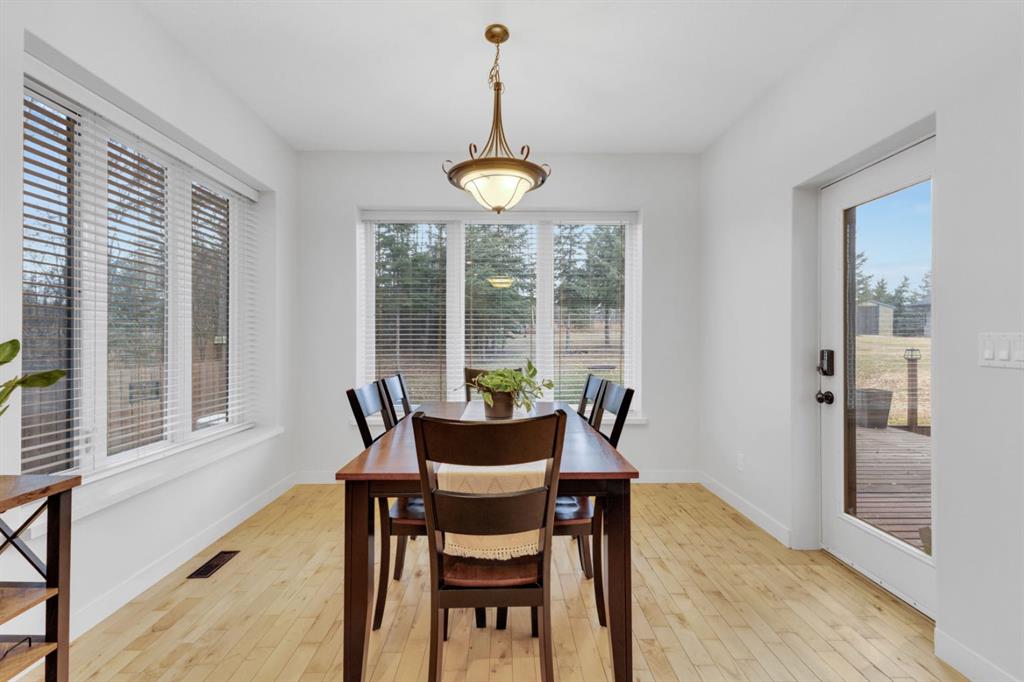 Picture for 15 Creek Road  https://www.cirrealty.ca/reb/cara/8/A2266778_13.jpg