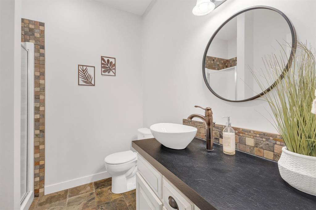 Picture for 15 Creek Road  https://www.cirrealty.ca/reb/cara/8/A2266778_22.jpg