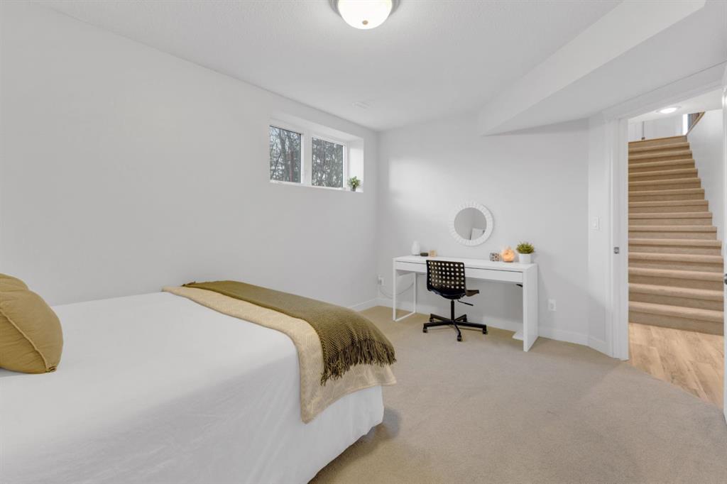 Picture for 15 Creek Road  https://www.cirrealty.ca/reb/cara/8/A2266778_29.jpg