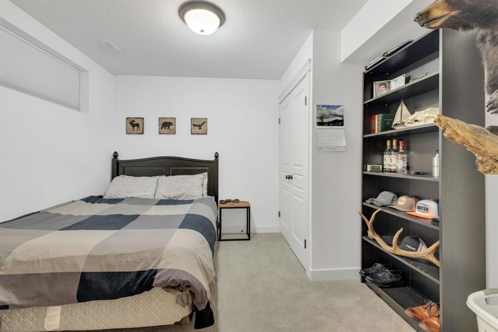 Picture for 15 Creek Road  https://www.cirrealty.ca/reb/cara/8/A2266778_37.jpg