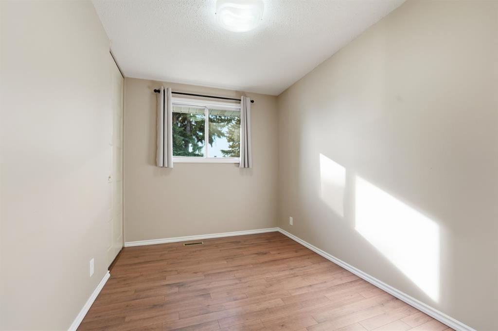 Picture for 20 Allsop Close  https://www.cirrealty.ca/reb/cara/8/A2266978_17.jpg