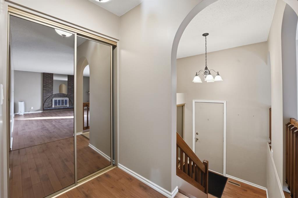 Picture for 20 Allsop Close  https://www.cirrealty.ca/reb/cara/8/A2266978_8.jpg