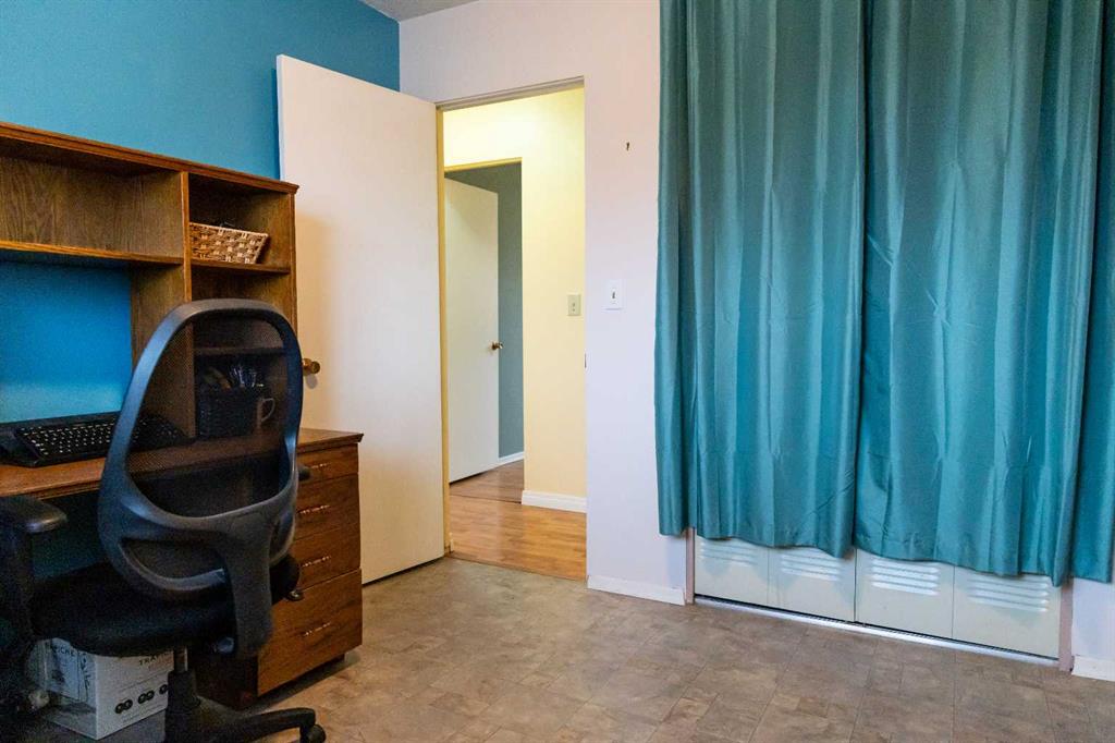 Picture for 21 Watson Street  https://www.cirrealty.ca/reb/cara/8/A2267608_28.jpg