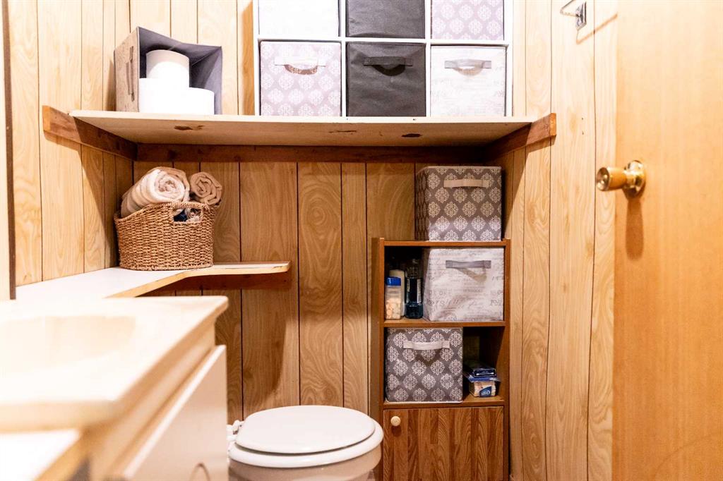 Picture for 21 Watson Street  https://www.cirrealty.ca/reb/cara/8/A2267608_36.jpg