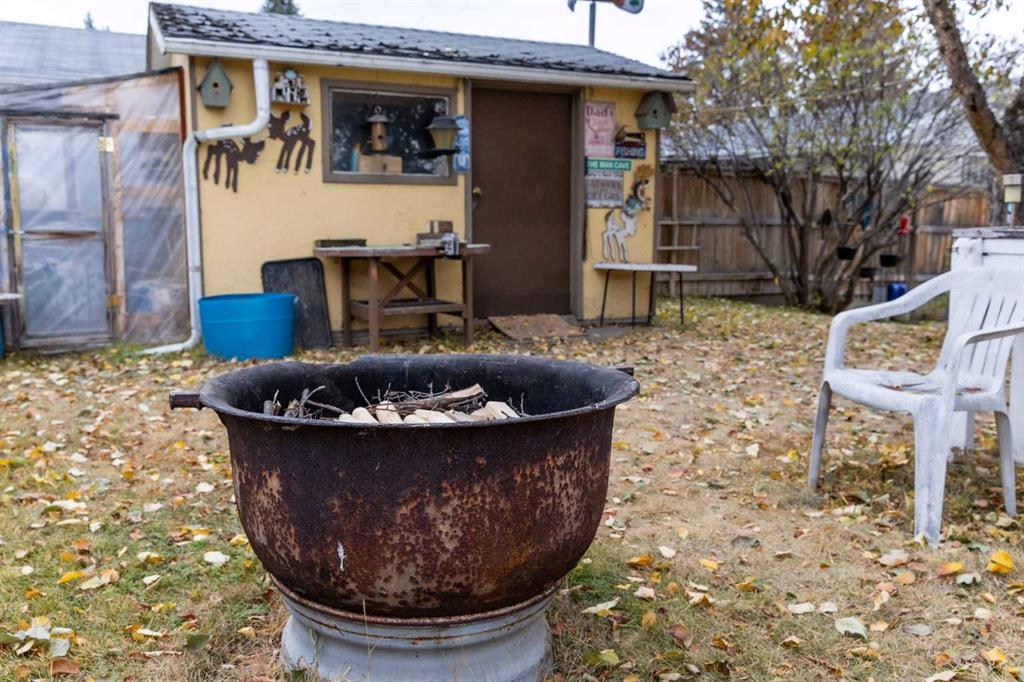 Picture for 21 Watson Street  https://www.cirrealty.ca/reb/cara/8/A2267608_41.jpg