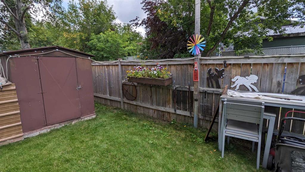 Picture for 21 Watson Street  https://www.cirrealty.ca/reb/cara/8/A2267608_44.jpg