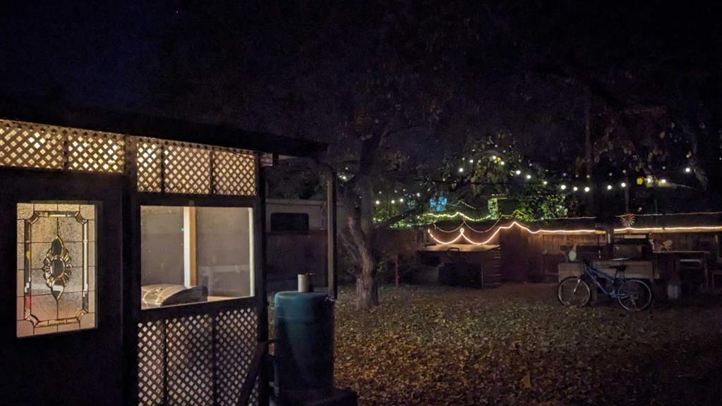 Picture for 21 Watson Street  https://www.cirrealty.ca/reb/cara/8/A2267608_46.jpg