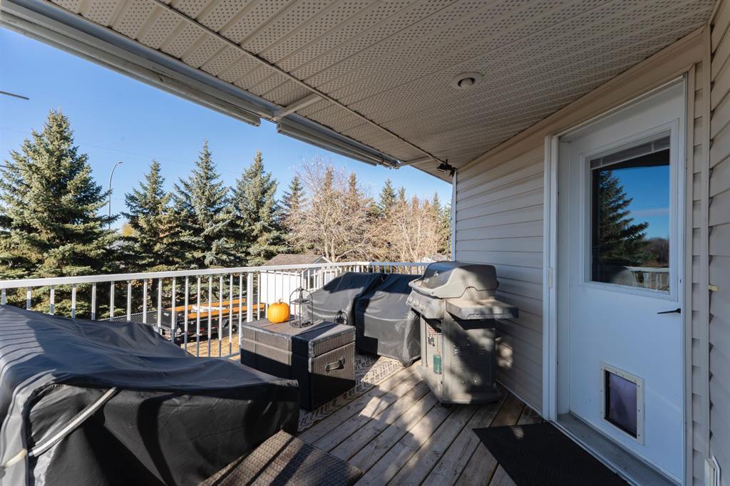 Picture for 14 Riviera Drive  https://www.cirrealty.ca/reb/cara/8/A2267638_25.jpg