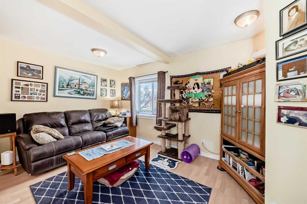 Picture for 2035 20TH Avenue 