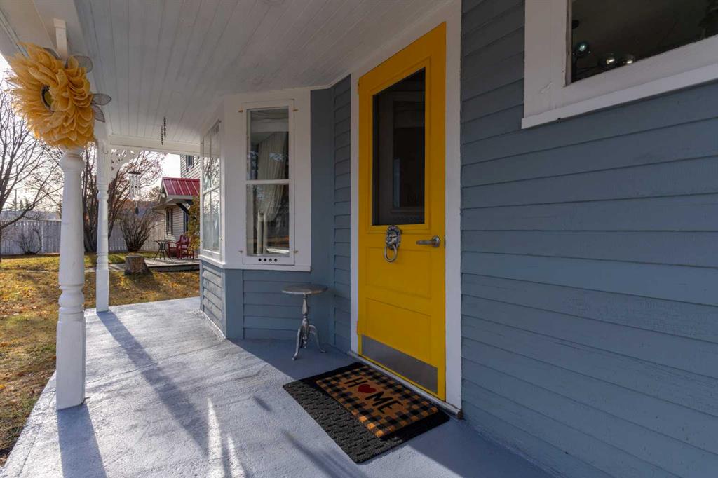 Picture for 5013 49 A Street  