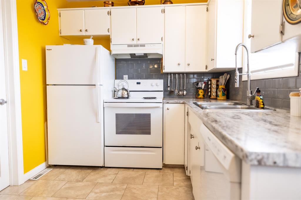 Picture for 40 Fern Road 