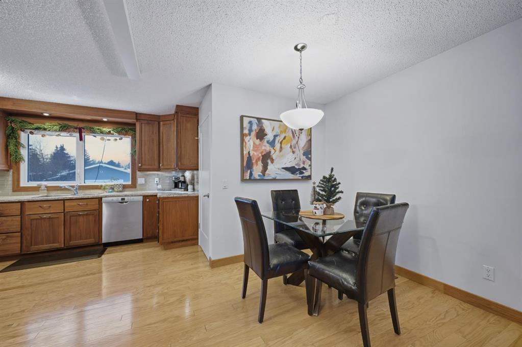 Picture for 3725 50A Avenue Crescent 