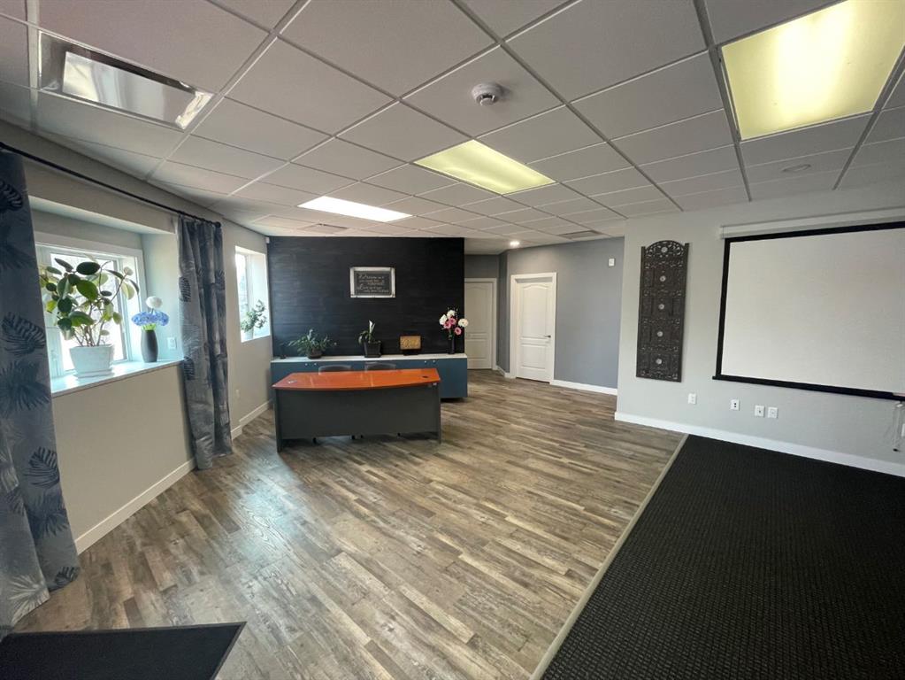 Picture for 4803 50 Avenue 