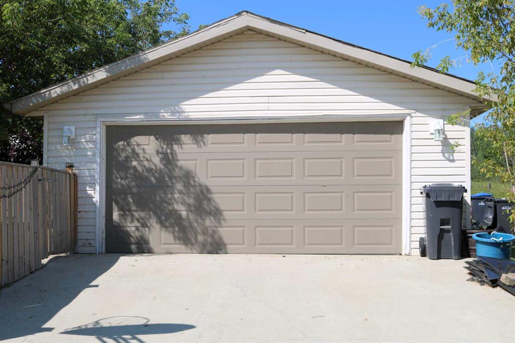 Picture for 68 Wildrose Drive 