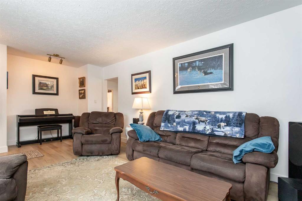 Picture for 5031 57 Street 