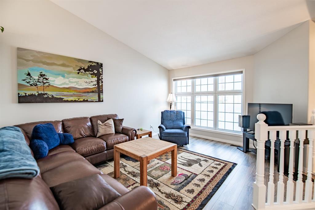 Picture for 82 Westglen Boulevard 