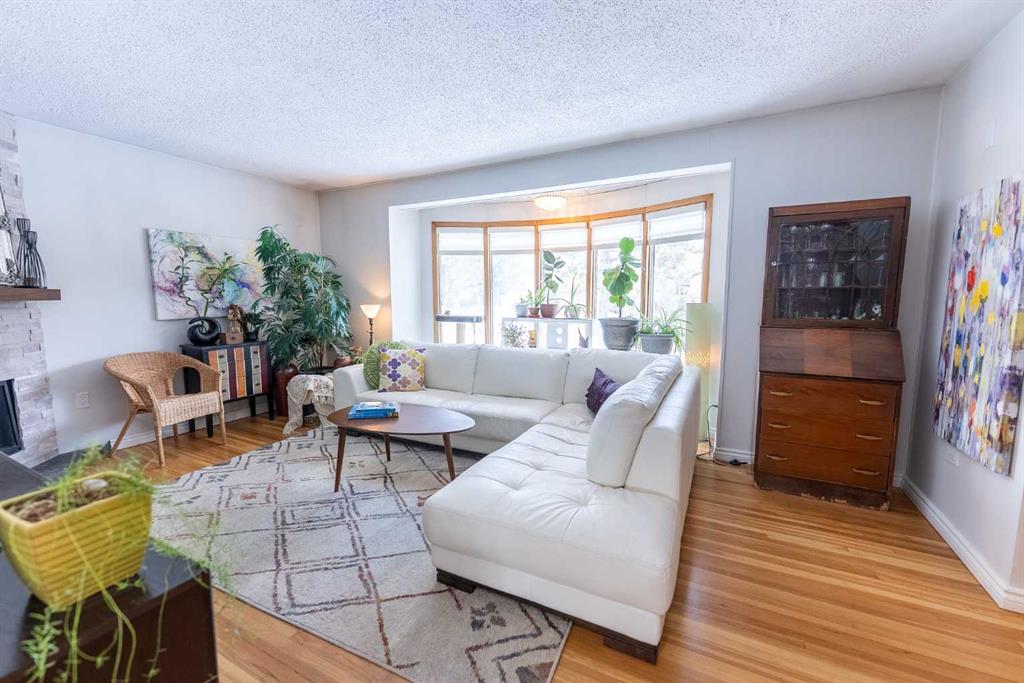 Picture for 3901 50A Street 