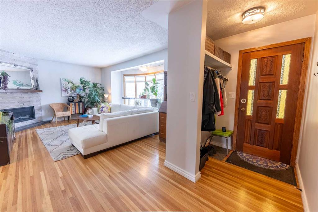 Picture for 3901 50A Street 