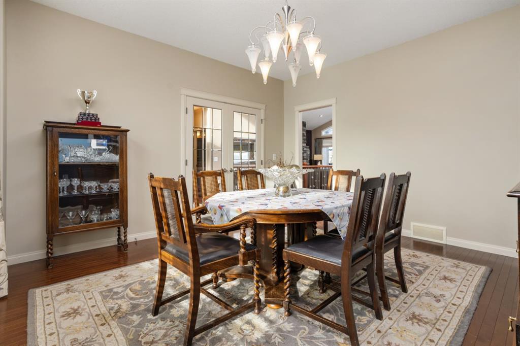 Picture for 3804 69A StreetClose 