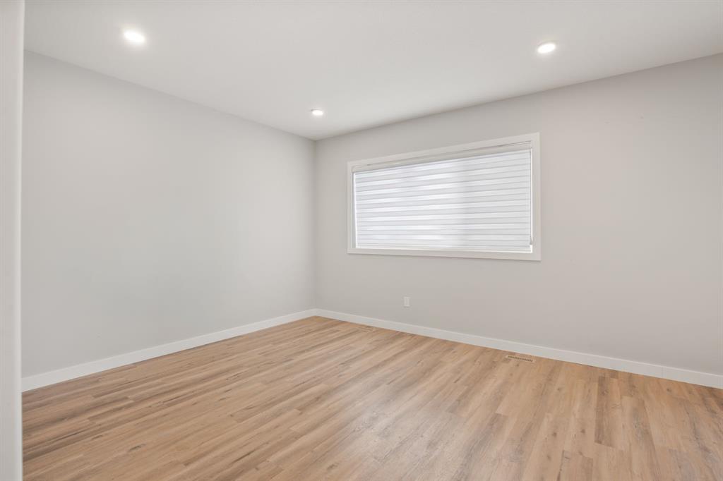 Picture for 38 Thayer Close 