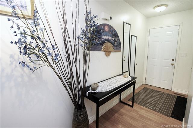 Picture for 63, 5935 63 Street 