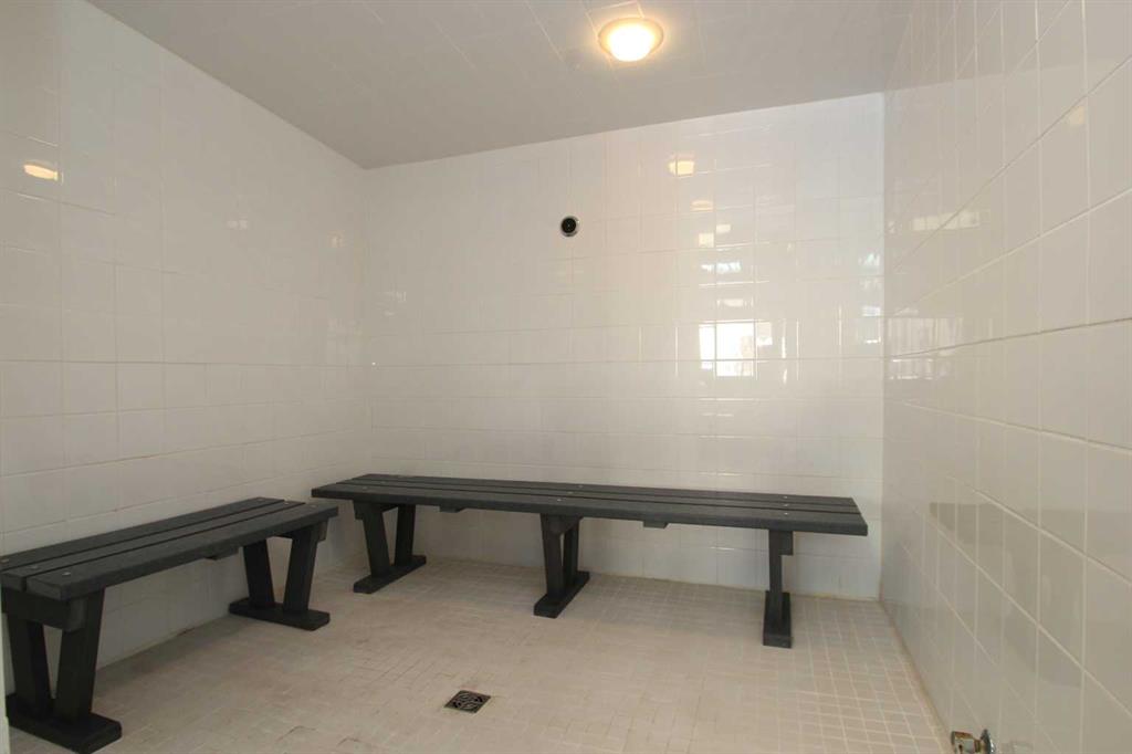 Picture for 320, 260 Duston Street 