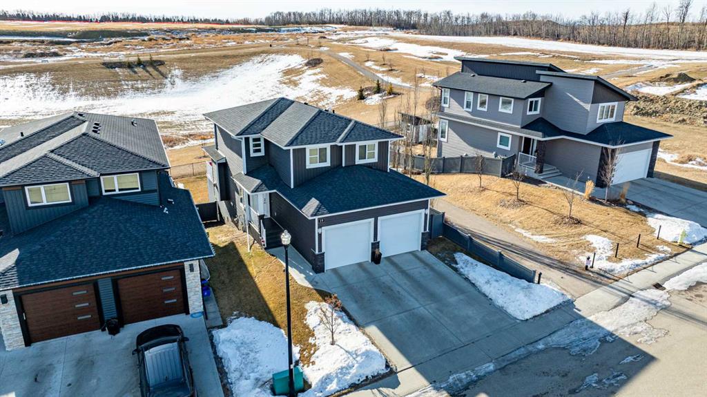 Picture for 19 Vanveller Way 