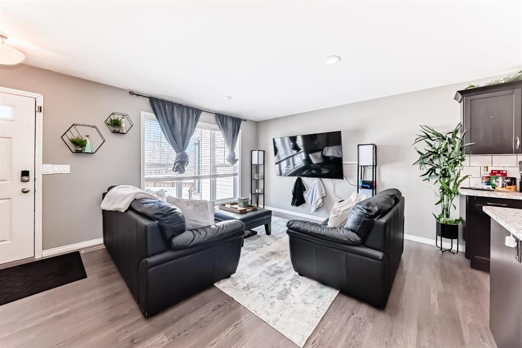 Picture for 44 Hawthorn Place 