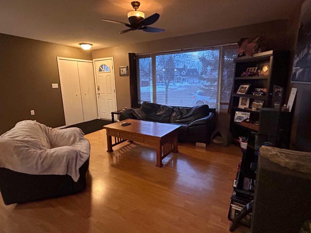 Picture for 6102 54 Avenue 