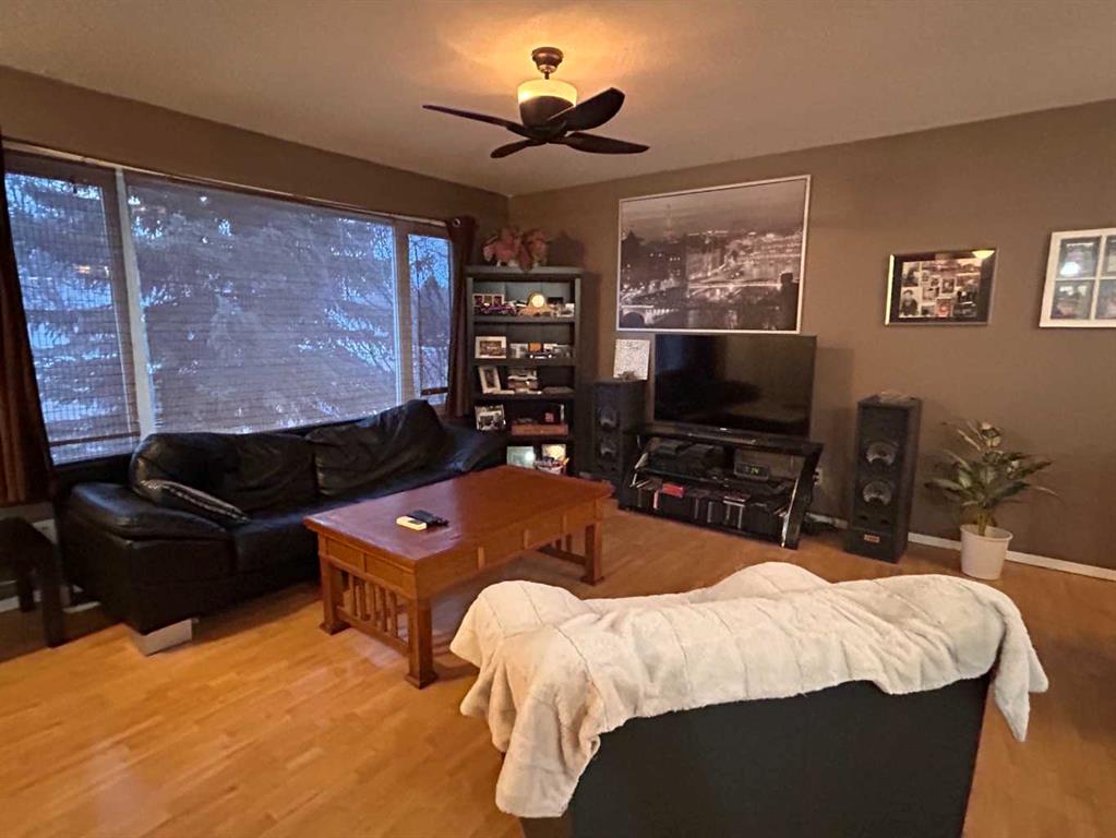 Picture for 6102 54 Avenue 