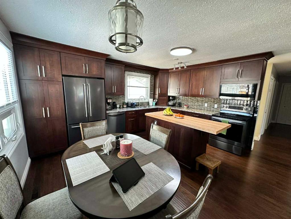 Picture for 3641 44 Street 