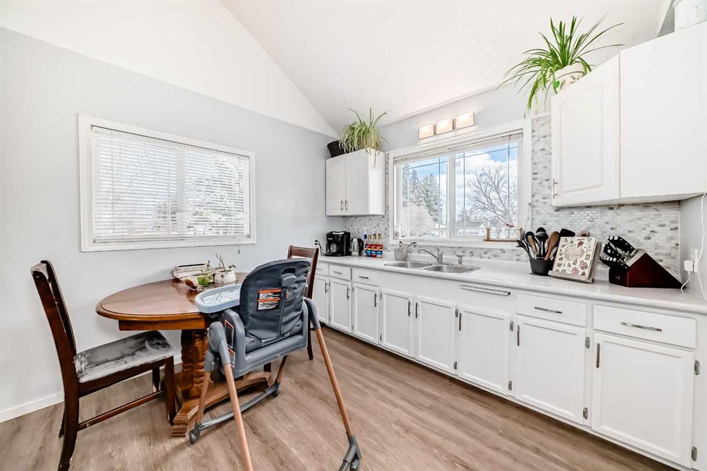 Picture for 5602 51 Avenue  