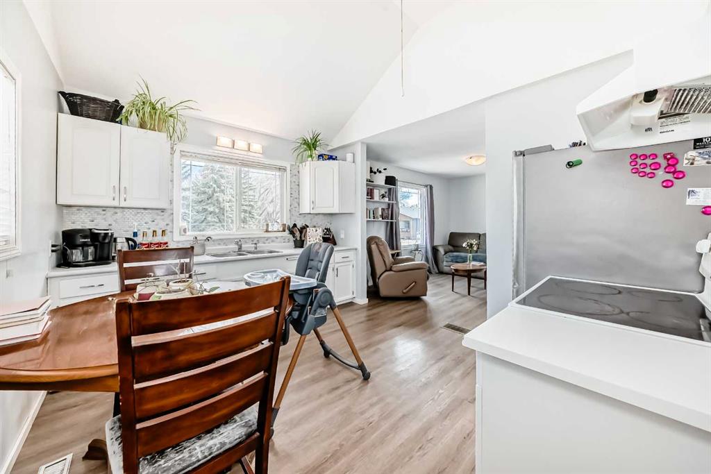 Picture for 5602 51 Avenue  