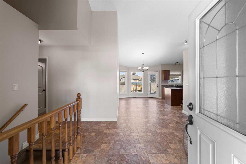 Picture for 5615 45 Avenue W