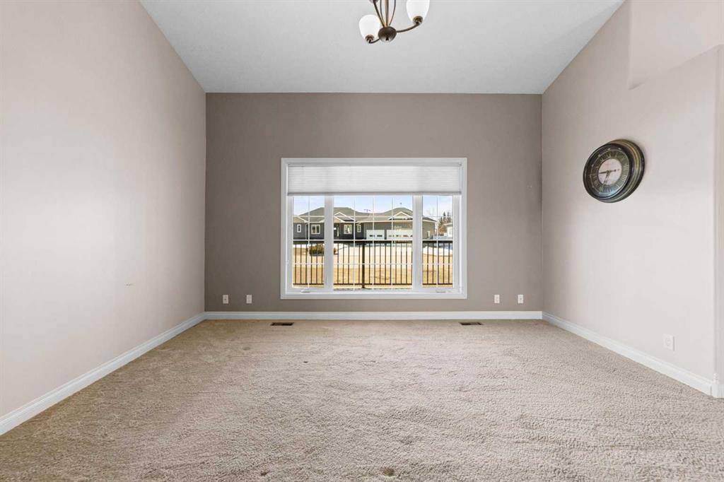 Picture for 5615 45 Avenue W