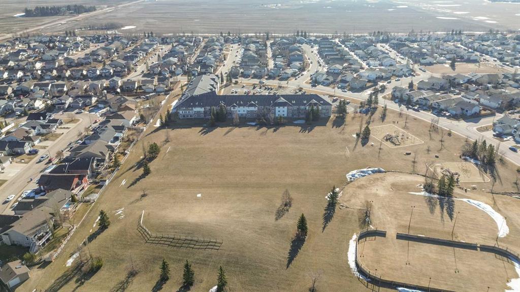 Picture for 205, 260 Duston Street 