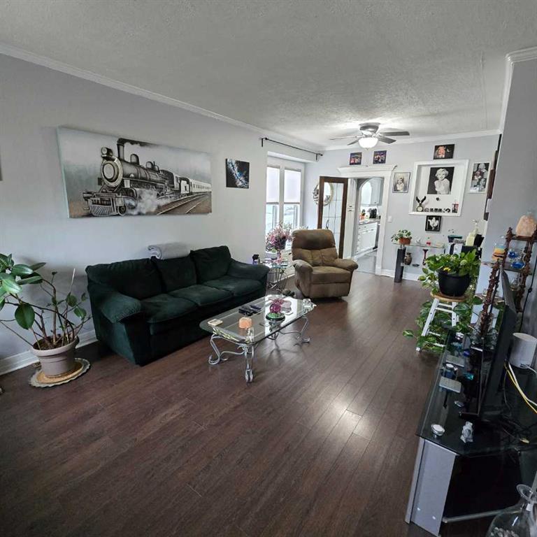 Picture for 5013 49 Street 